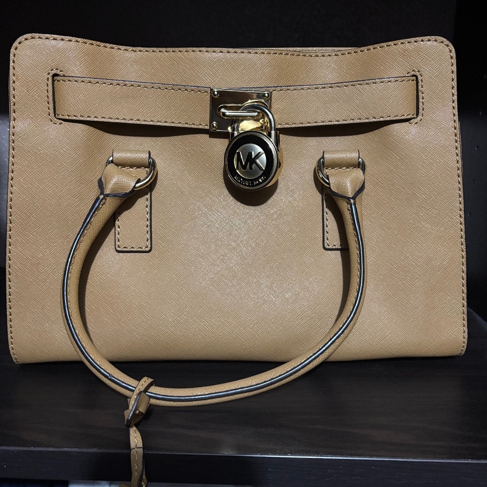 Michael Kors Crossbody Purse